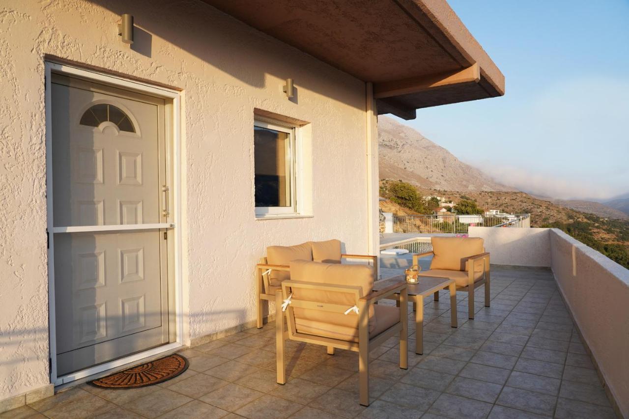 Villa Tzekos Kendrochori ภายนอก รูปภาพ