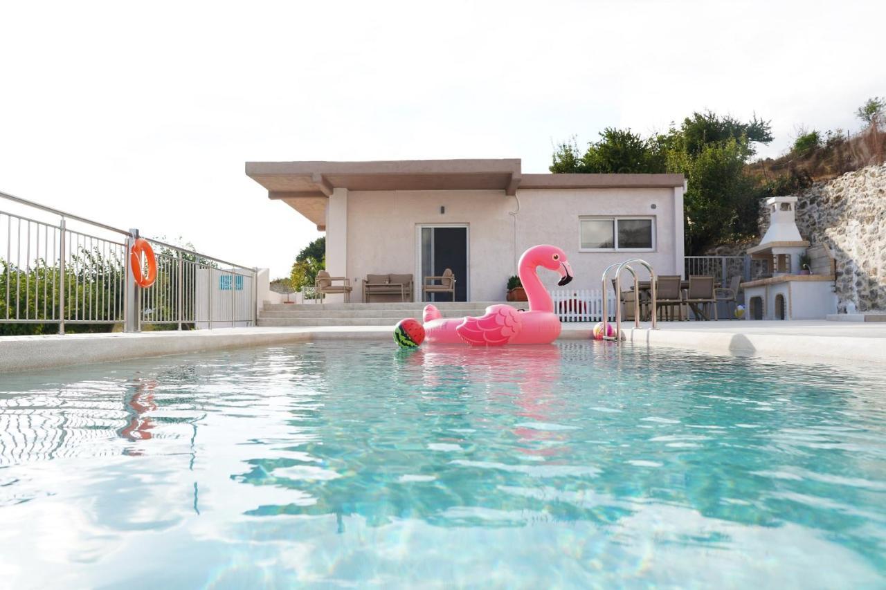 Villa Tzekos Kendrochori ภายนอก รูปภาพ